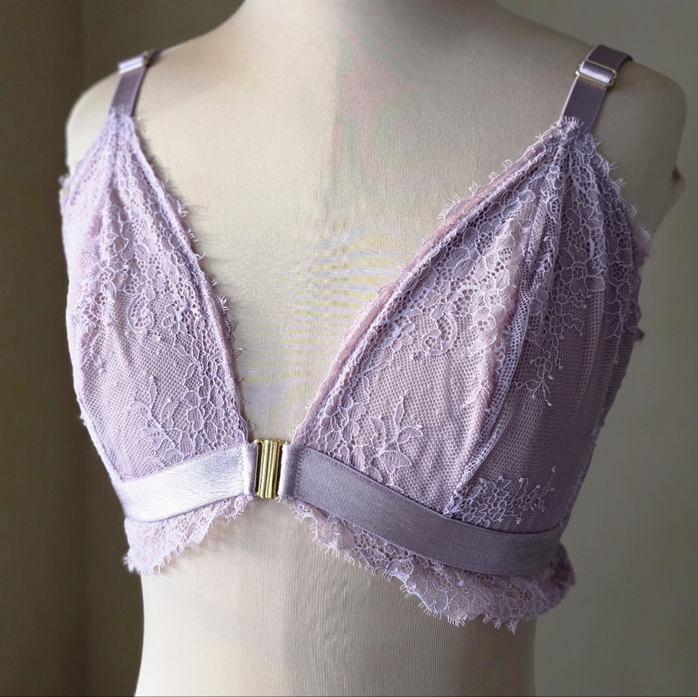 Auden Eyelash Lace Dusty Purple Front-Close Bralette (Size L) with Gold Clasp